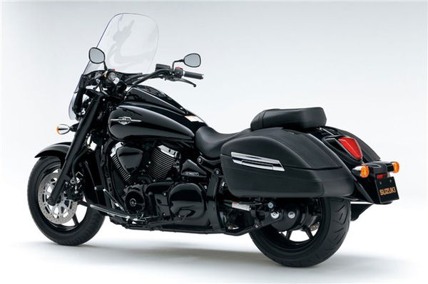 Intermot: Suzuki Intruder C1500T