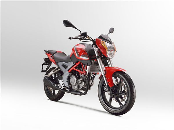 Benelli's 250cc single