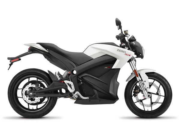  Zero Motorcycles reveals improved range and faster charging 2018 models 