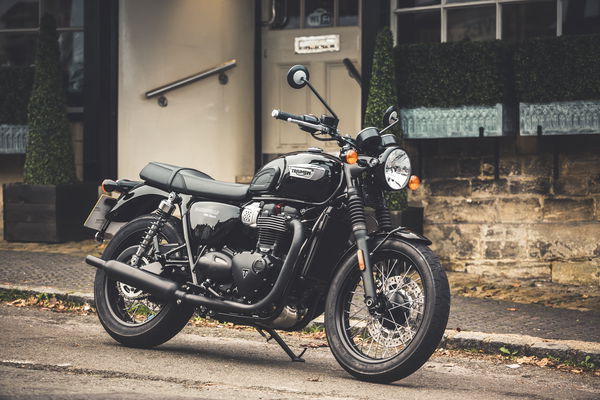 Triumph Bonneville T100 super gallery