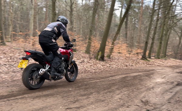 Honda CB500X dirt