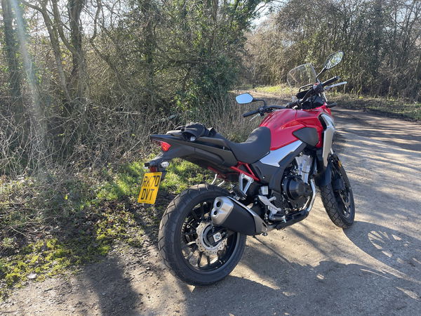 Honda CB500X static