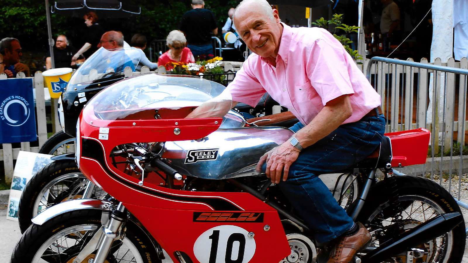 Colin Seeley 850 commando