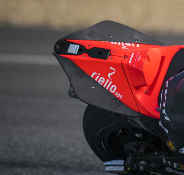 Ducati trials new rear seat, swingarm bar