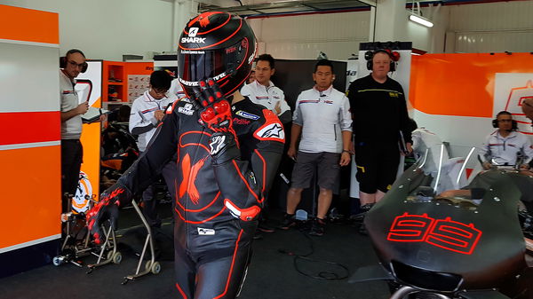 PICS: Behind the scenes at Lorenzo's Honda debut