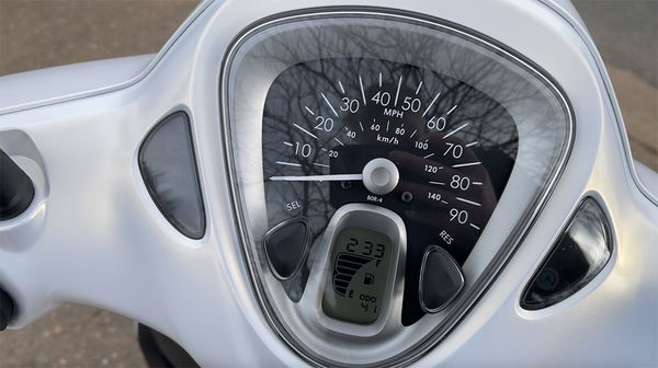 Yamaha D'elight 125 2021 analogue LCD dash