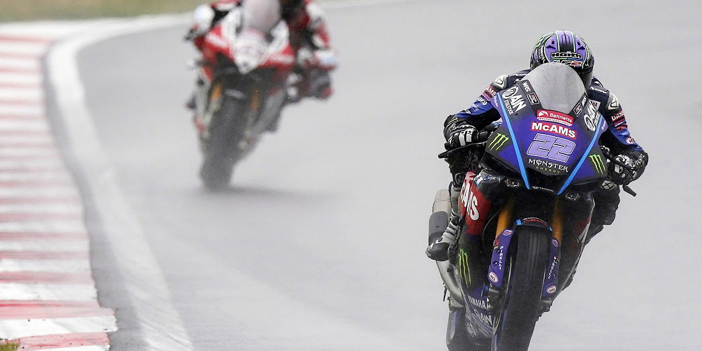 Jason O'Halloran leads Tommy Bridewell, 2023 Brands Hatch BSB. - McAMS Yamaha