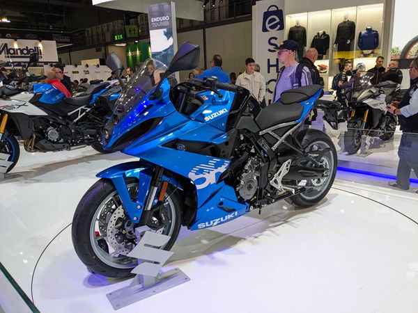 Suzuki GSX-8R