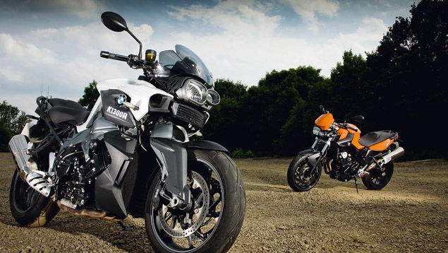 Big vs Small: BMW F800R & K1300R