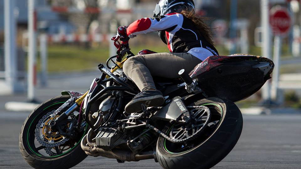 How to drift a bike in easy steps by Sarah Lezito