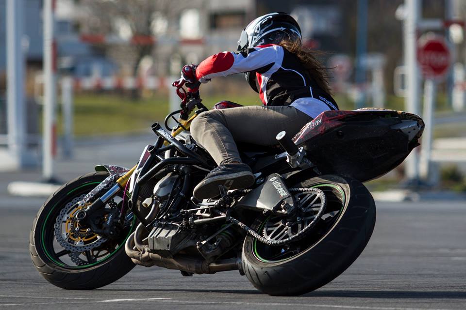 Wanna ride Harleys for free in America?