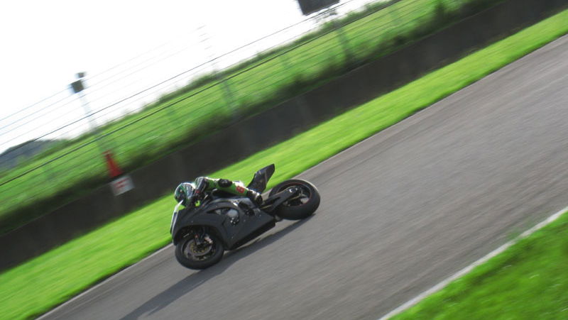 2011 Kawasaki ZX10R spied