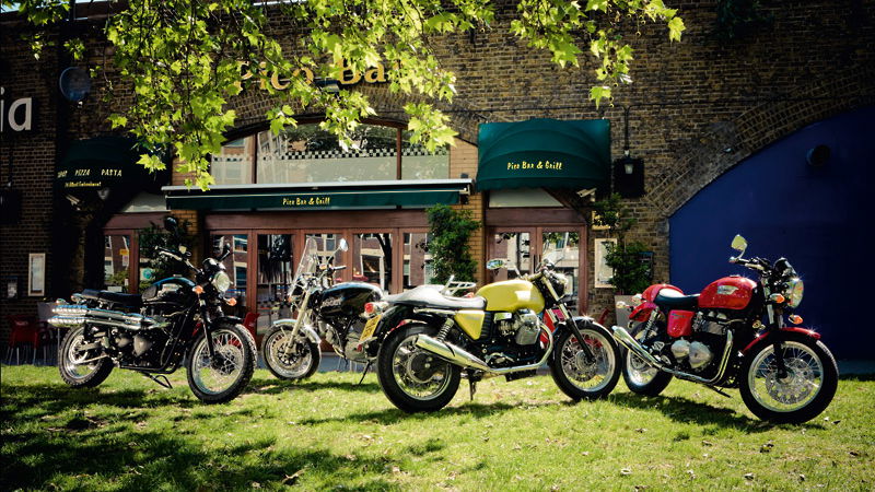 Modern Rockers: Triumph Thruxton, Ducati GT1000, Moto Guzzi V7