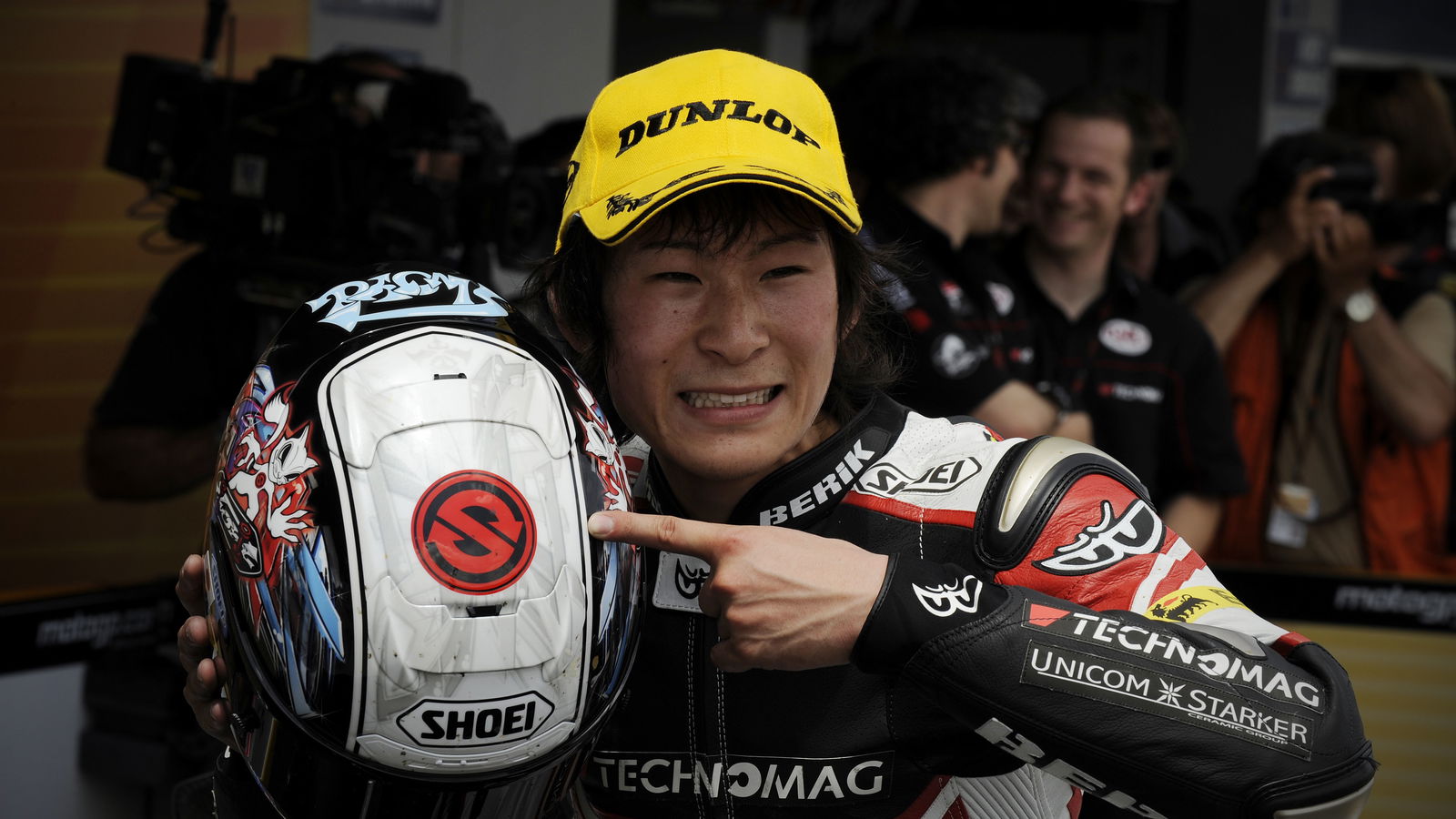 Shoya Tomizawa dies following crash in Misano Moto2 race