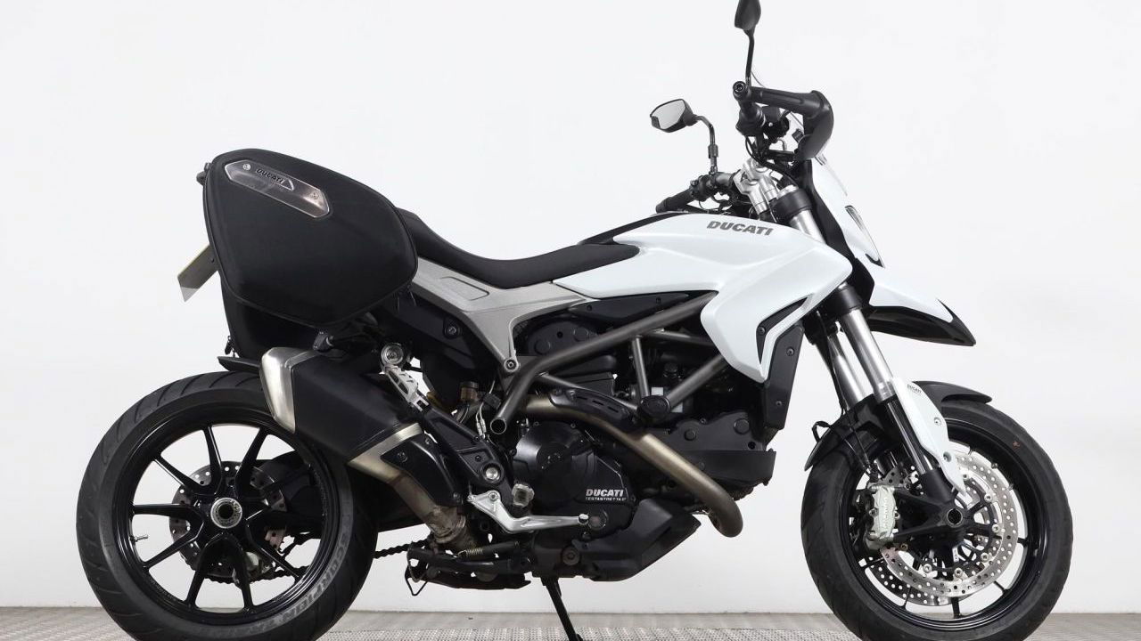 Ducati Hyperstrada -side 
