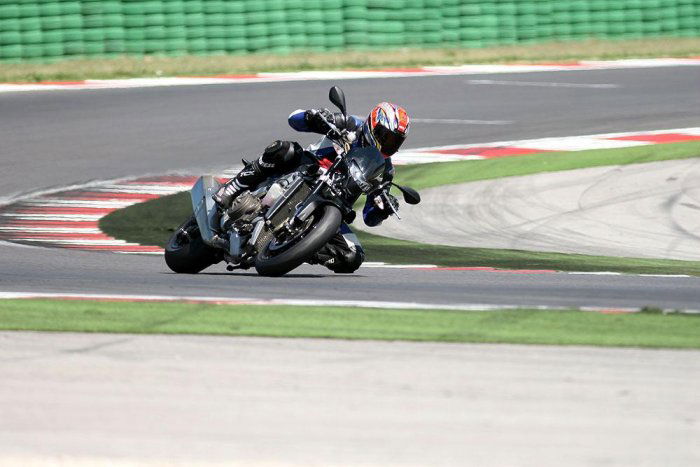2010 Yoshimura Suzuki GSX-R1000RR