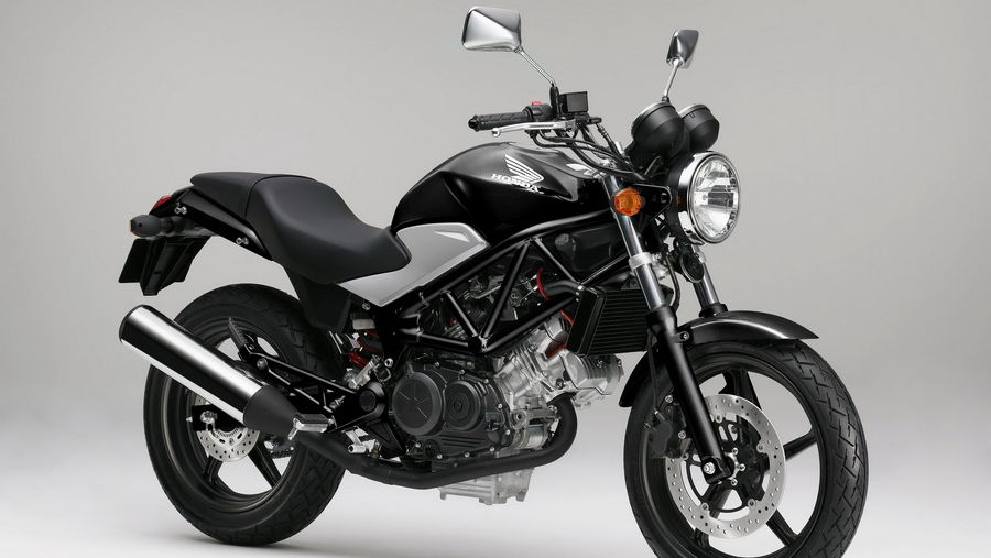 First Look: 2011 Honda VTR250