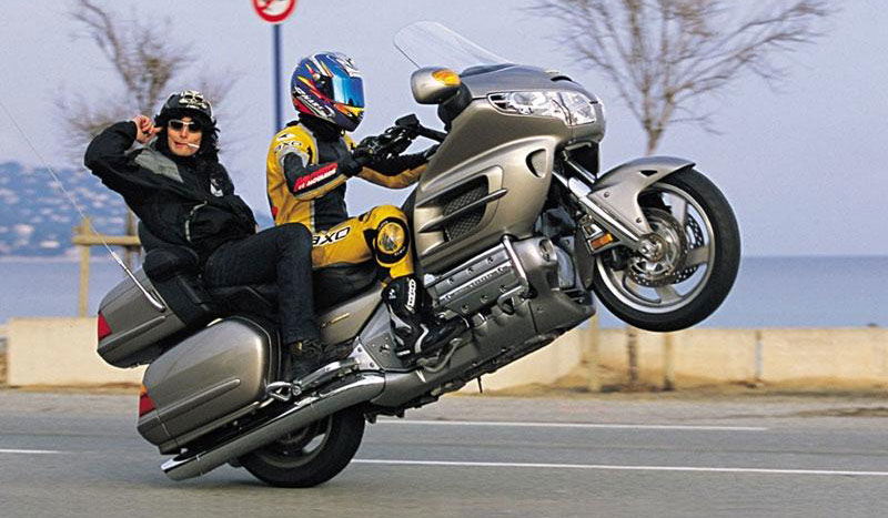 First Look: 2011 Aprilia Dorsoduro