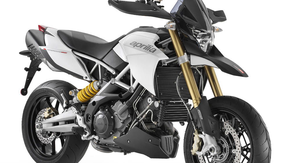 Video: 2011 Aprilia Dorsoduro