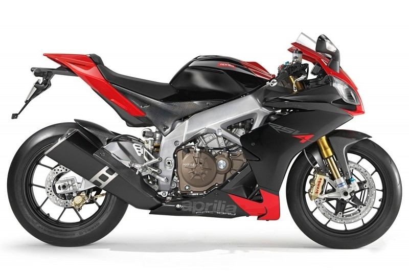 2011 BMW K1600GT/GTL first images