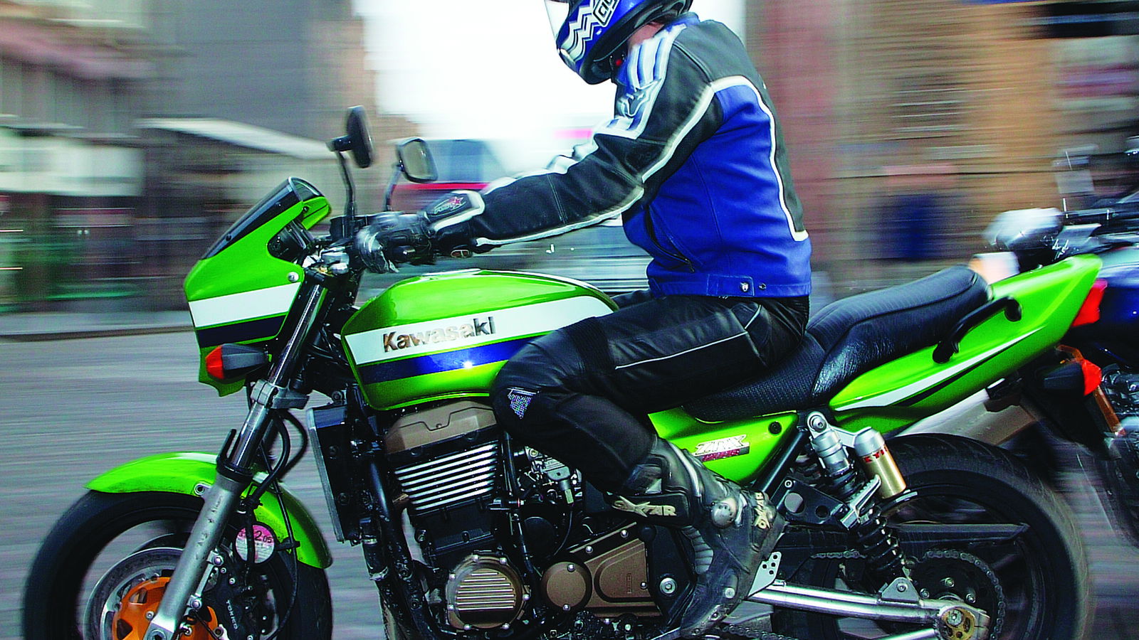 Niall's Spin: Kawasaki ZRX1200