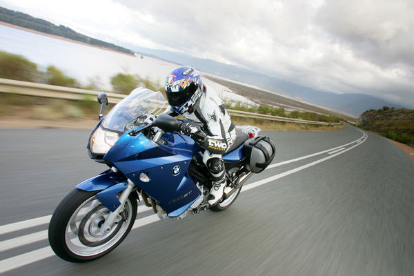 First Ride: 2006 BMW F800