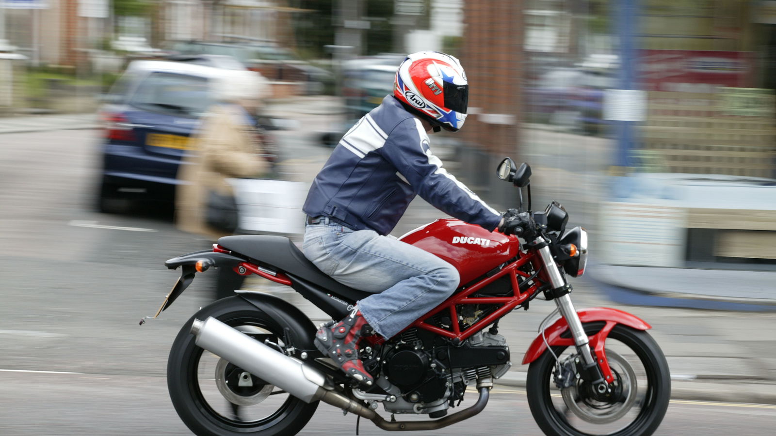 First Ride: 2006 Ducati Monster 695