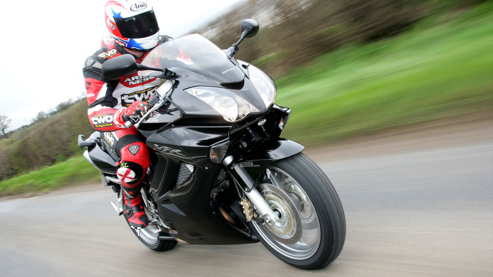 First Ride: 2006 Honda VFR800 VTEC ABS