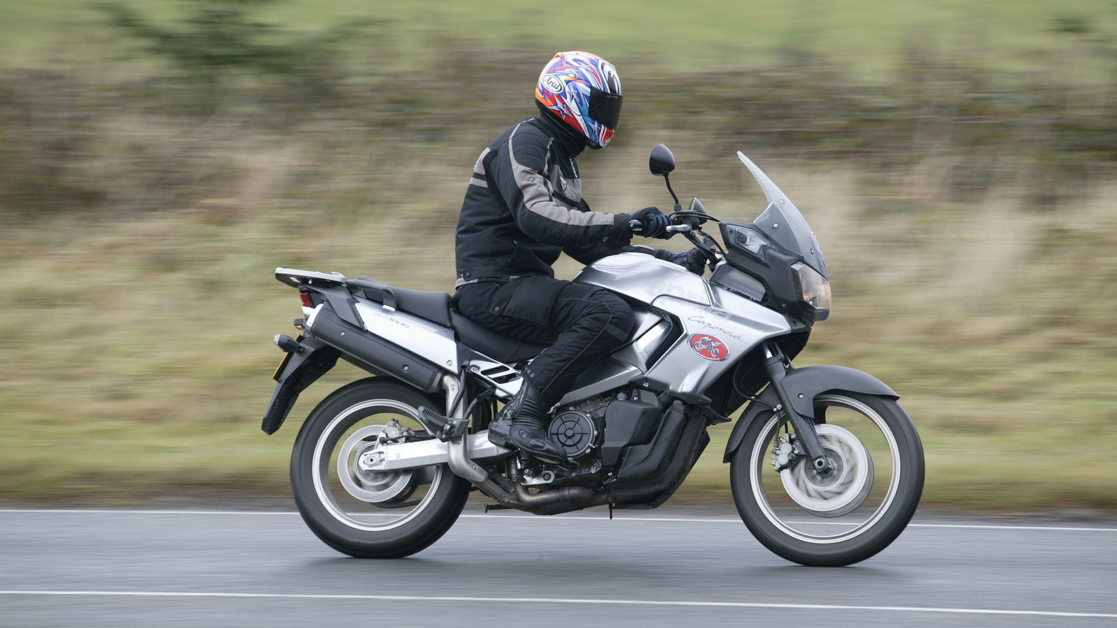 Niall's Spin: Aprilia ETV1000 Caponord