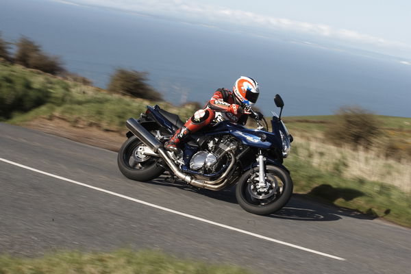 Niall's Spin: Yamaha FZ1 Fazer