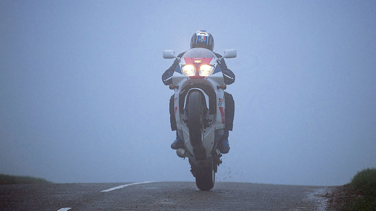 Niall's Spin: Yamaha YZF750R