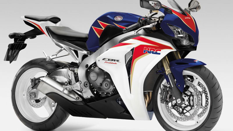 Dealers give the Fireblade the thumbs up