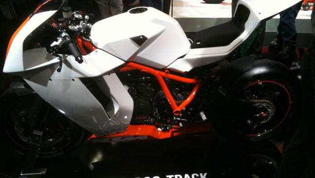 Cologne Show: KTM RC8R Track unveiled