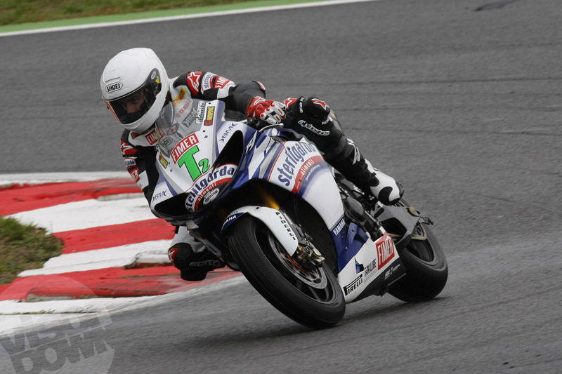 First pics: Haga onboard the Aprilia RSV4