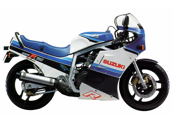 Niall's Spin: Kawasaki ZX-6R (1995 - 2005)