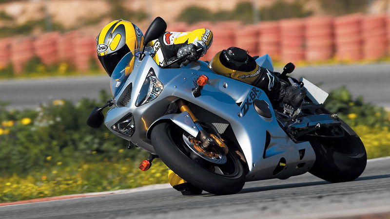 Niall's Spin: Kawasaki ZX-6R (1995 - 2005)