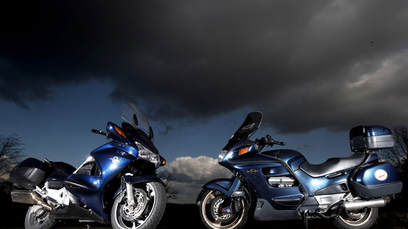 Splitting Heirs: Honda Pan European ST1100 & ST1300