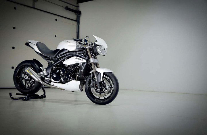 Production ready Ducati Diavel spied in Italy