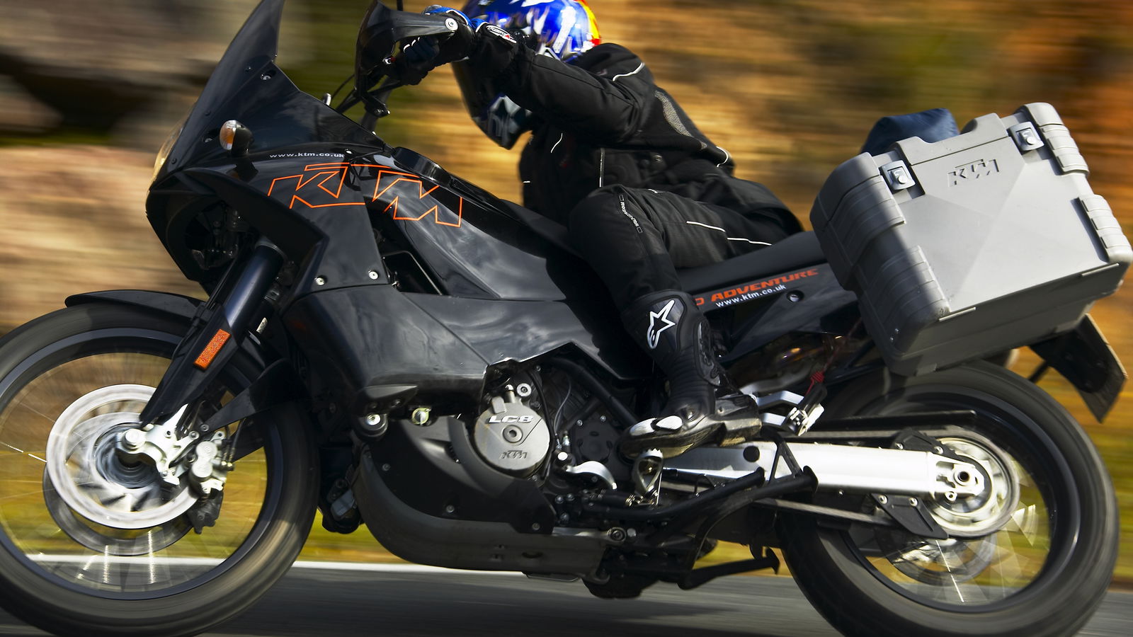 First Ride: 2006 KTM 950 Adventure review