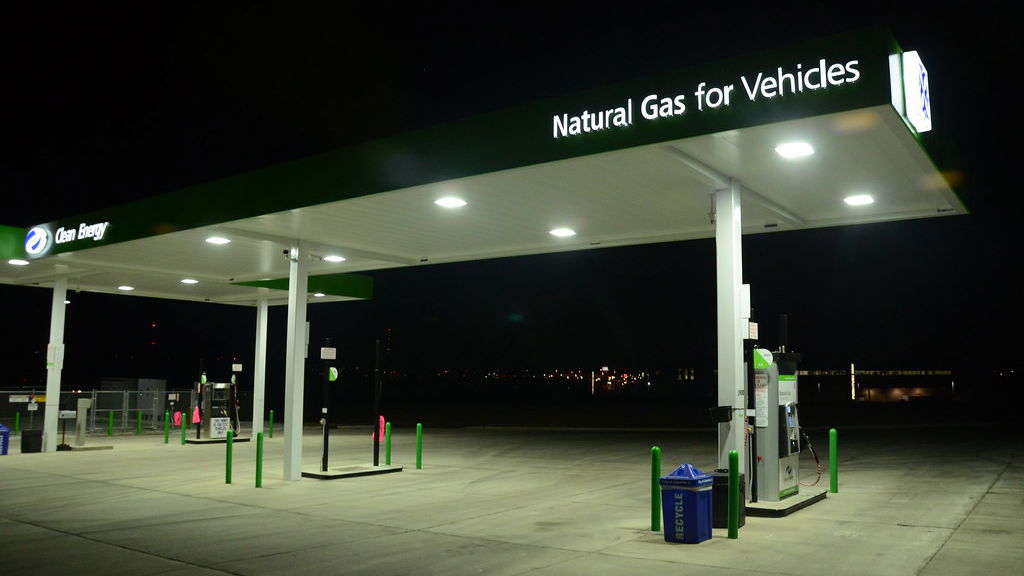 "Columbia purchases more compressed natural gas buses" by KOMUnews is licensed under CC BY 2.0.