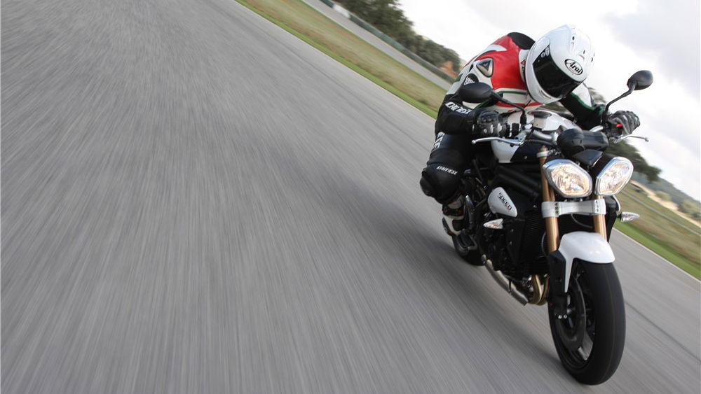 First Impressions: 2011 Triumph Speed Triple