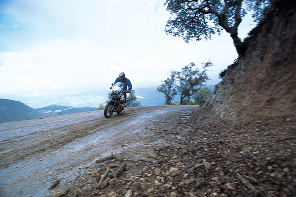 Buyer Guide: BMW R1150GS & Adventure