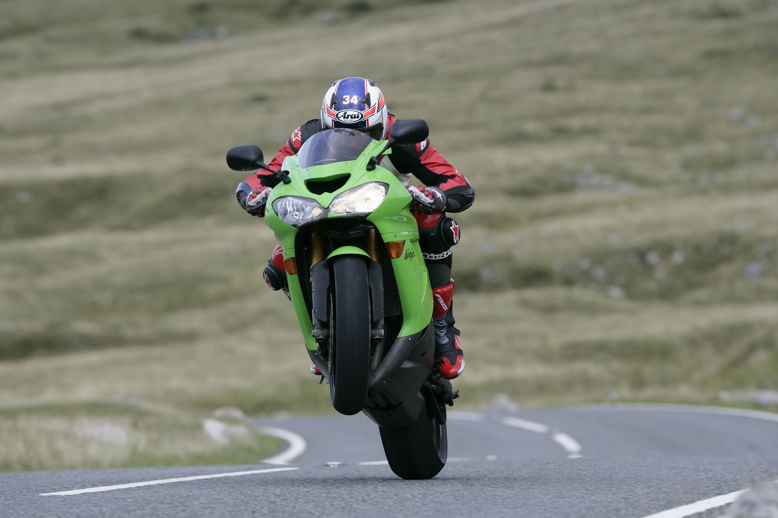 King of the Twins - Aprilia RSV Mille
