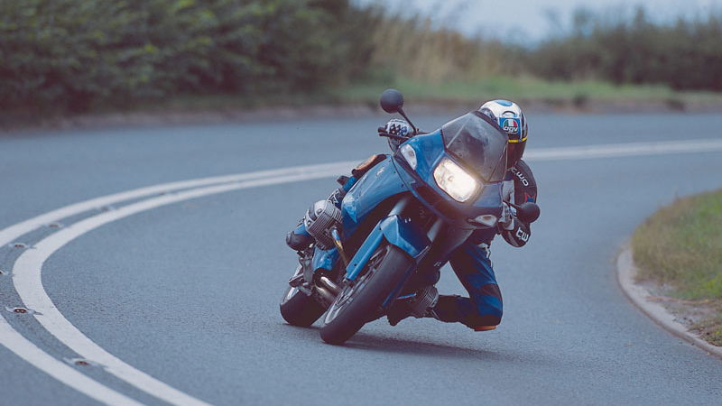 First Ride: 2001 BMW R1150RS
