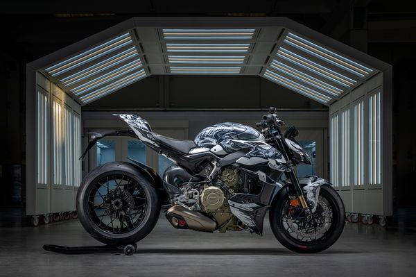 Ducati Streetfighter V4 Lamborghini Speciale Clienti Centauro.