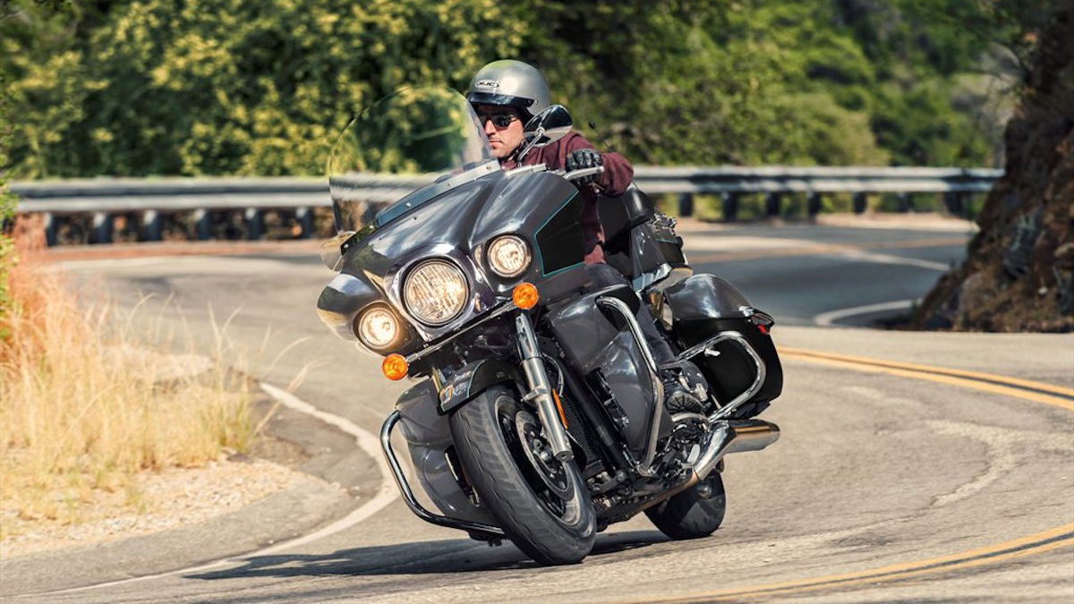 2021-Kawasaki-Vulcan-1700-Voyager-5.jpeg
