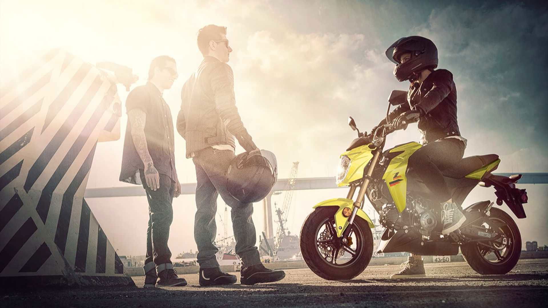 2022-kawasaki-z125-pro-hero-profile.jpg