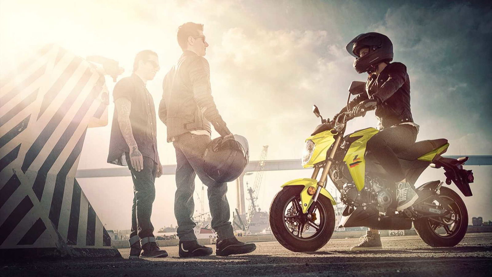 2022-kawasaki-z125-pro-hero-profile.jpg