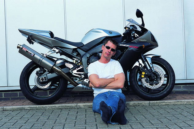 Living with a 2002 Kawasaki ZX-9R
