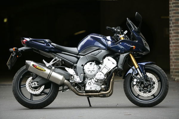 Living with a 2006 Yamaha FZ1 Fazer